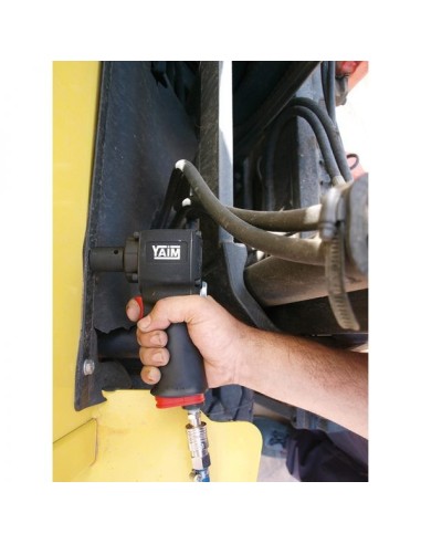 Llave de impacto 1/2" compacta